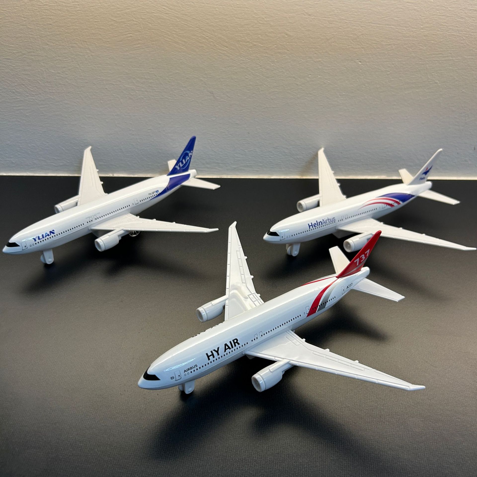 Model Penerbangan Miniatur Mai - Model Airplane Plastic ulasan dan harga